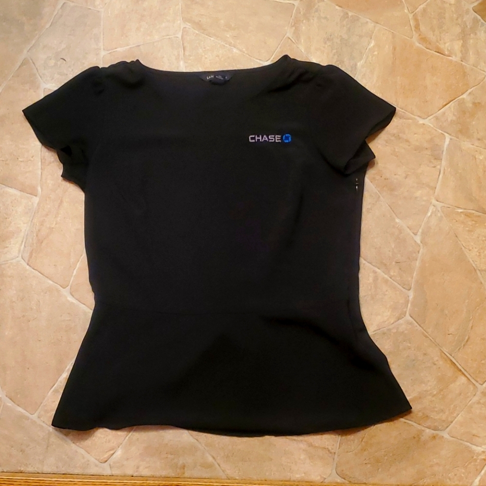 Chase blouse. Very cute top !